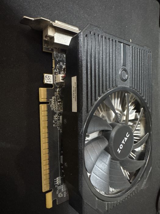 Видеокарта 1050 Ti