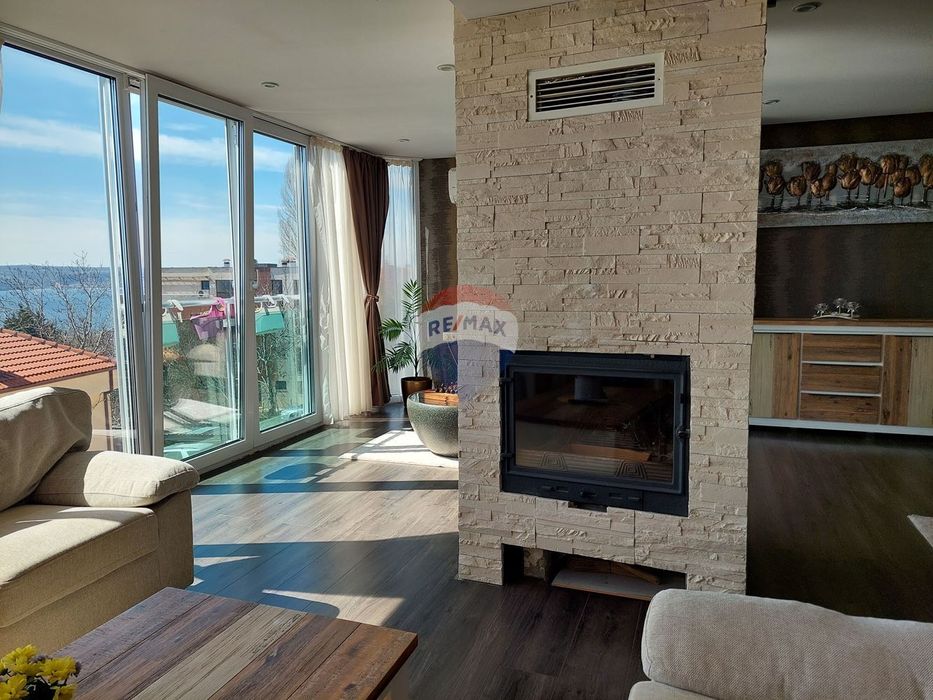 Продава се Къща в Варна, м-т Св. Никола - 650 кв.м за 659 €/кв.м - Снимка #11