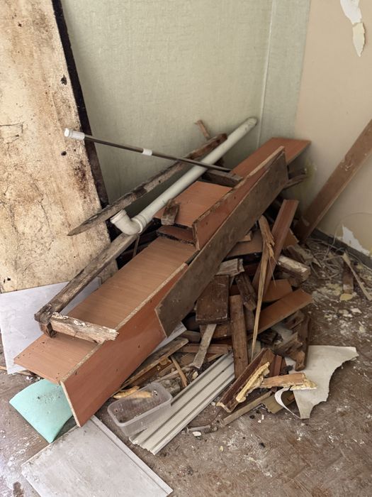 куски дерева на дрова