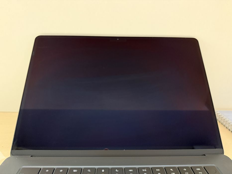 Ansamblu ecran macbook Air 15 Inch M4 A3241