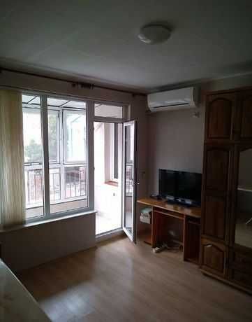 Дава се под наем Двустаен апартамент в Бургас, Възраждане - 65 кв.м за 102 € - Снимка #1