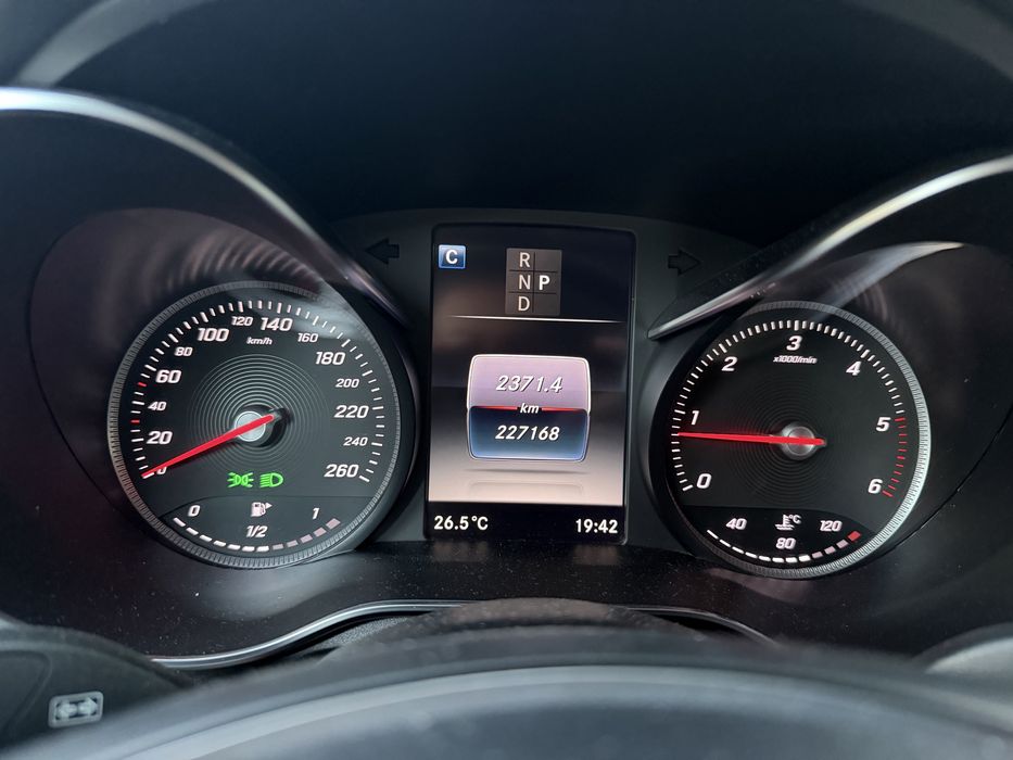GLC 220 d 4MATIC Off-Roader (pret cu TVA deductibil)