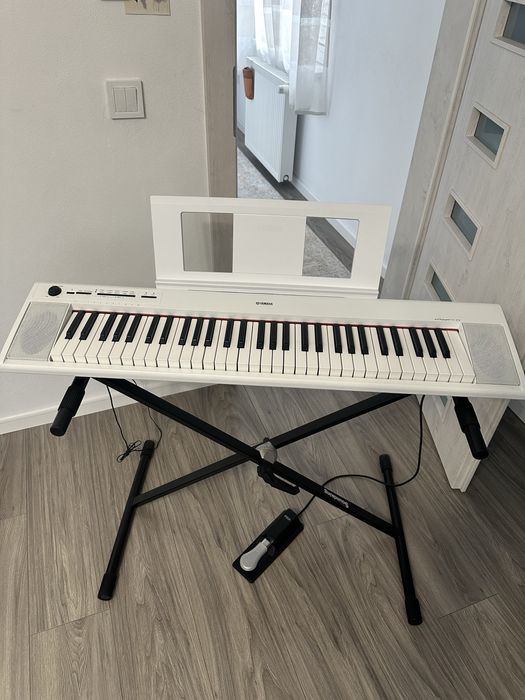 Yamaha NP-12 Piaggero White