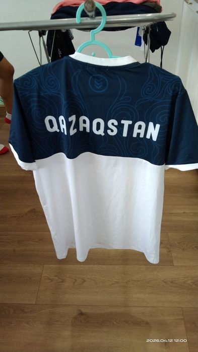 Спортивные футболки