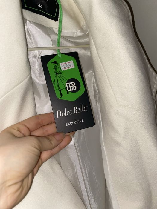 Новое женское пальто