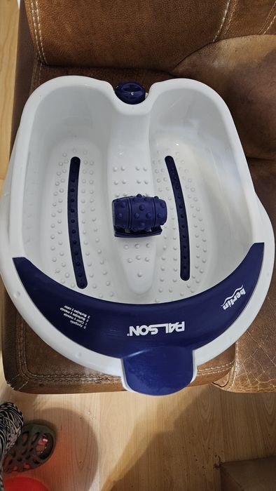 Продам ванную для ног с гидромассажем