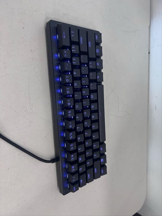 Razer Huntsman Mini Red Switch