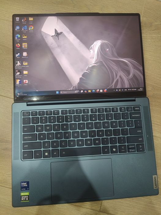 Lenovo yoga pro 7 14s oled