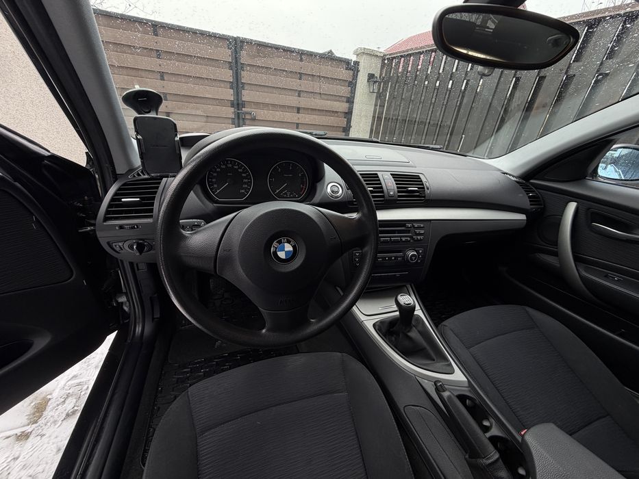 BMW Seria 1 E87 LCI 118d