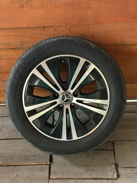 Jante aliaj originale Mercedes plus anvelope Dunlop M+S