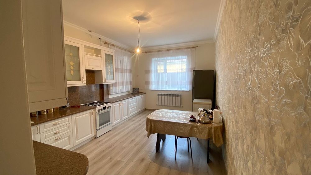 Продаётся дом в районе Парка Победы