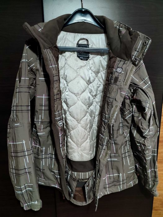 Дамско спортно яке THE NORTH FACE