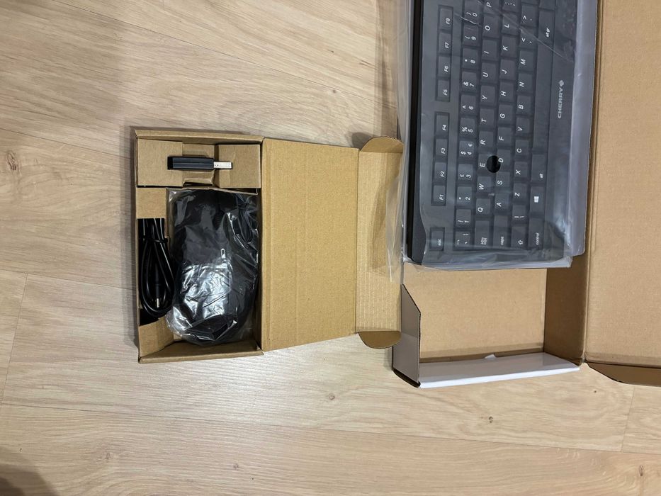 CHERRY B. UNLIMITED 3.0 клавиатура + мишка