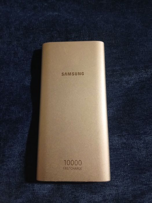 Повербанк самсунг 10.000