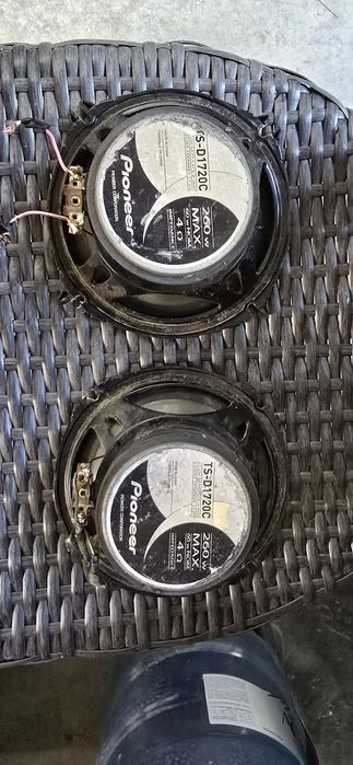 Продаю 2 пары колонок infinity и pioneer 16 см