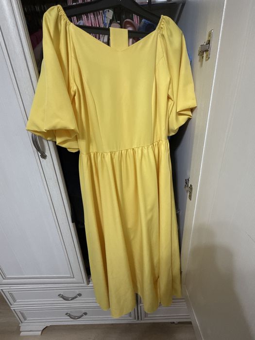 Вечернее платье , в идеальном состоянии