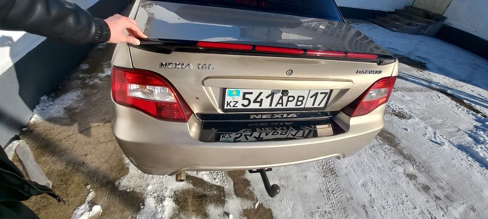 Фаркоп на Нексию