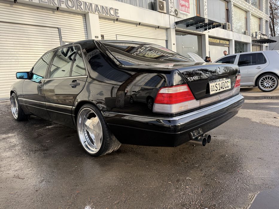 Mercedes-Benz W140 S500