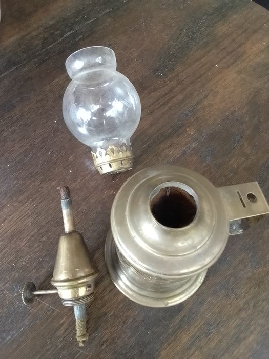 Lampa petrol clamfor