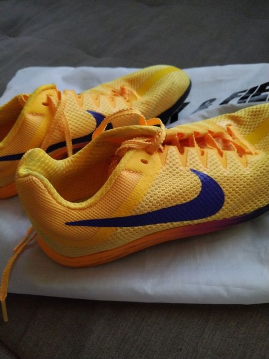 Adidași alergare Cuie atletism Nike