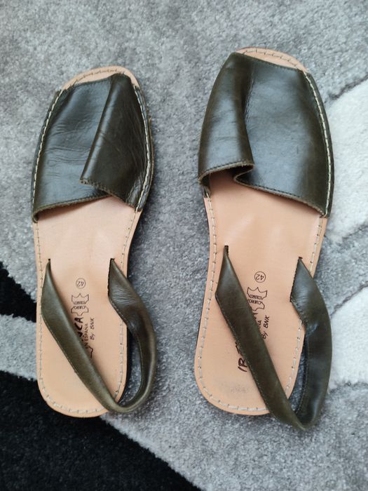 Sandale bărbați second-hand