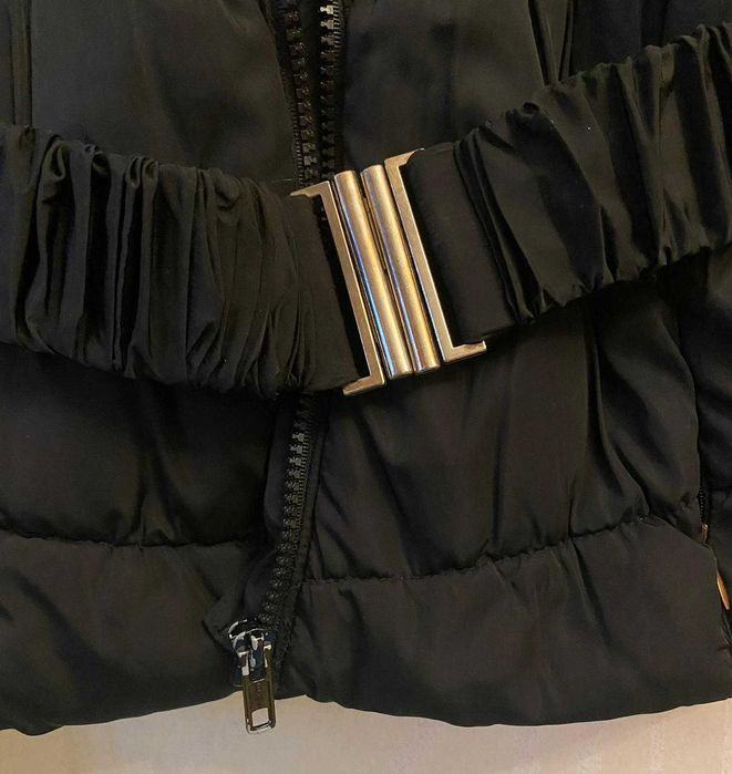 Geaca fas cu centura in talie Zara