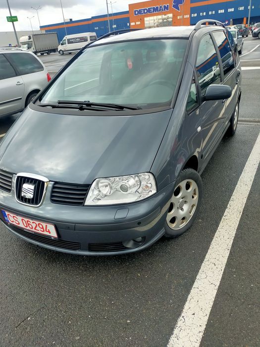 Vănd Seat Alhambra 1,9 fabricatie 2008