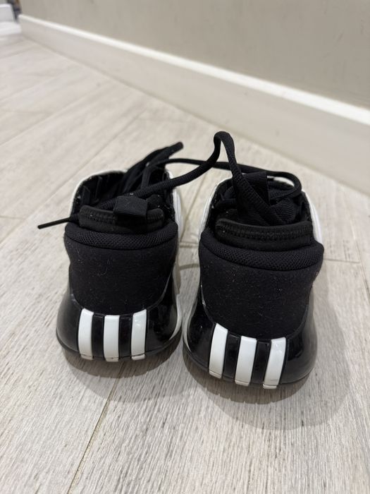 Продам кроссовки Adidas Harden Vol. 7 “Cloud White”