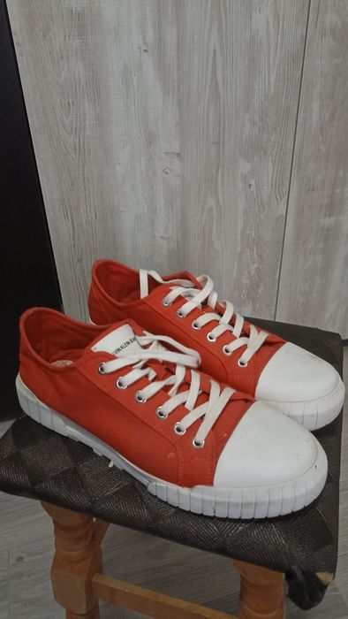 Adidași kalvin Klein
