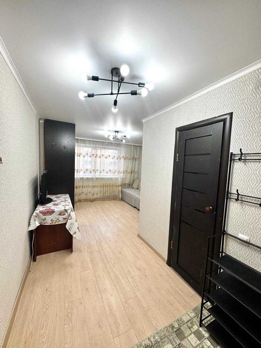 1- к р-он Встреча продам