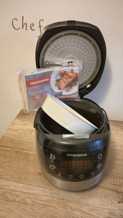 Slow cooker Redmond