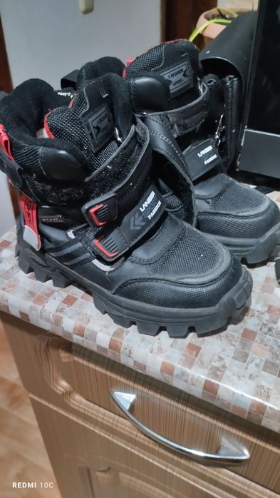 Продам зимнии сапожки