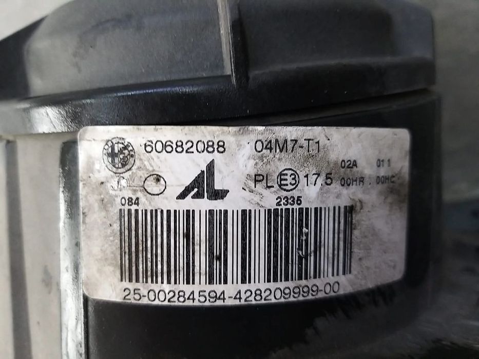 Far dreapta alfa romeo 159 939 60682088