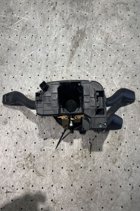 Ansamblu manete cu spria volan 8E0 953 549 Q Audi A4 B7