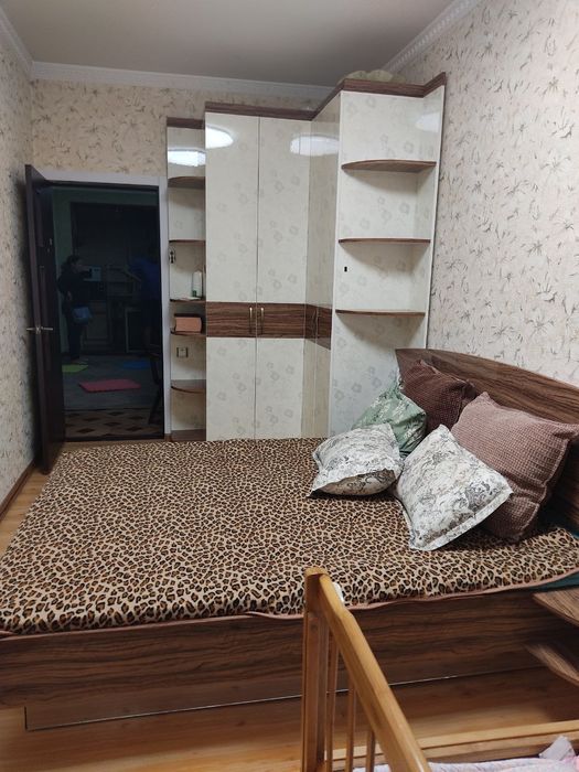 Юнусабад-11 отличная 2х комн.кв-ра с обстановкой