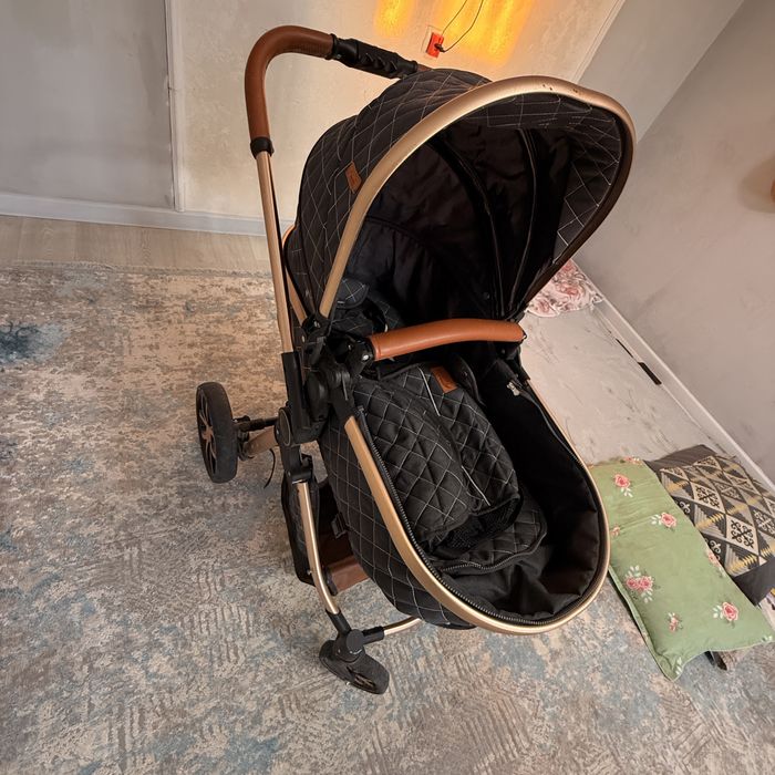 продается коляска