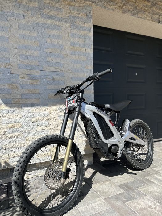 Surron light bee x  (Defect(senzor)