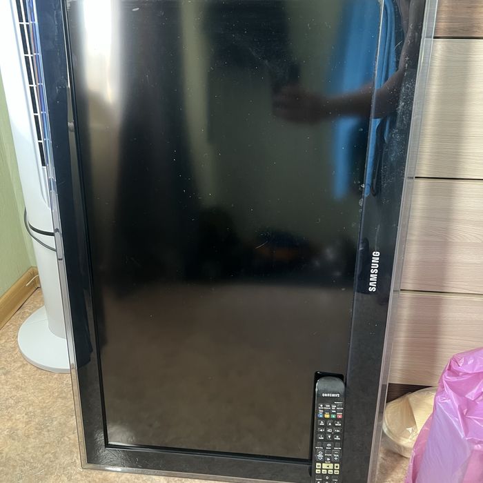 Продам телевизор samsung
