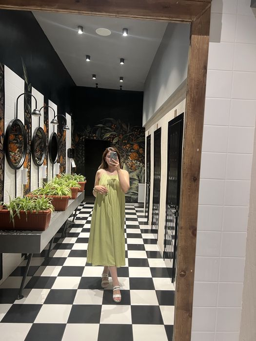 Продается шикарная платья