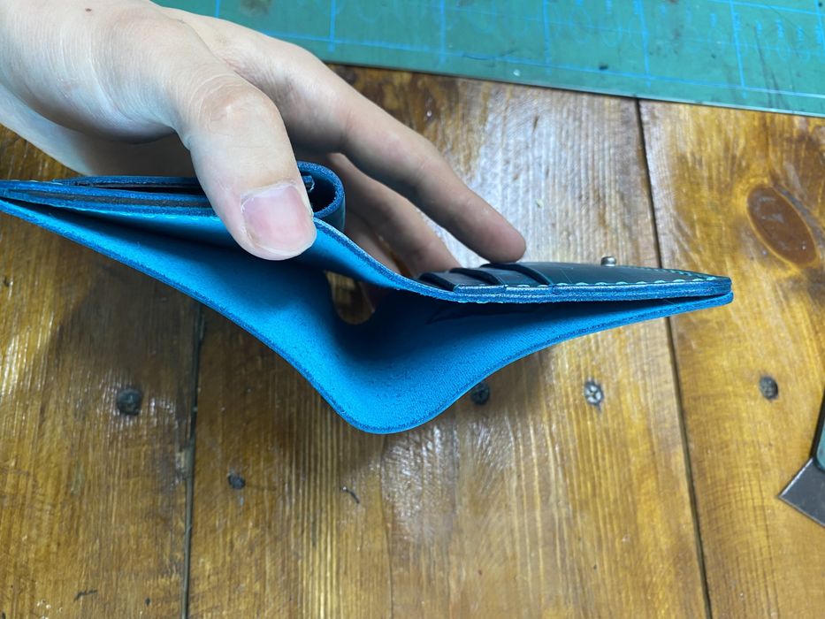 Кожаный портмоне