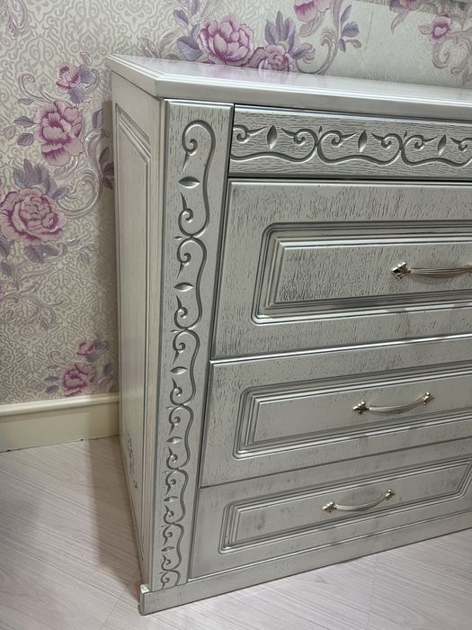 Продам шкаф - купе + комод