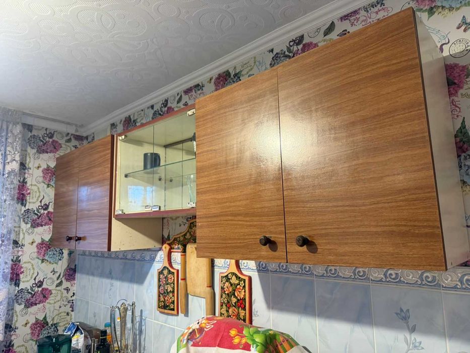 2 кухонных шкафа