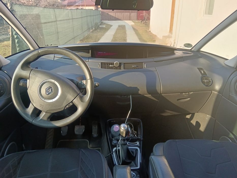 Vând Renault espace 4