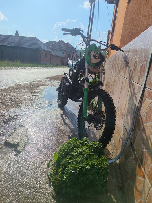 Cross 125 CC se vinde