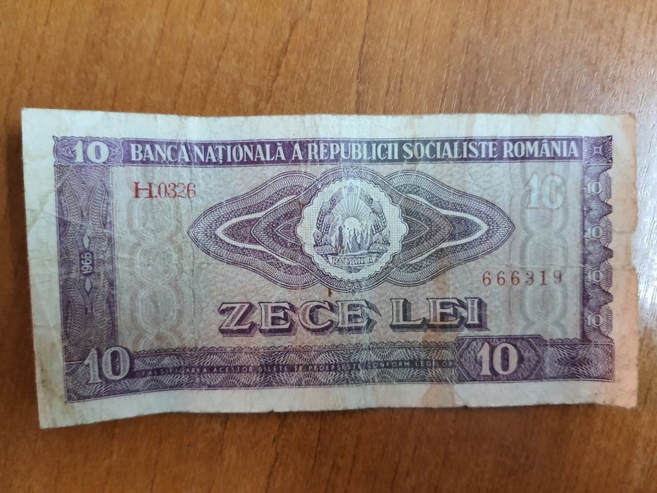 Bani vechi de colecție