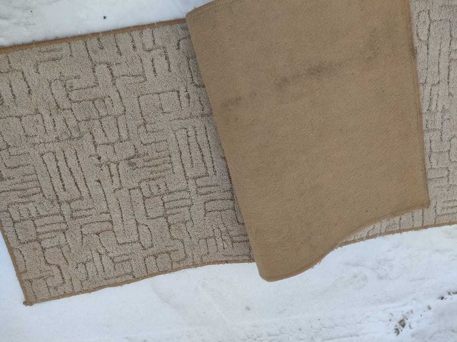 Коврики 60 на 140 б/у