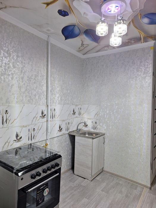 Продаётся  2 комнатная