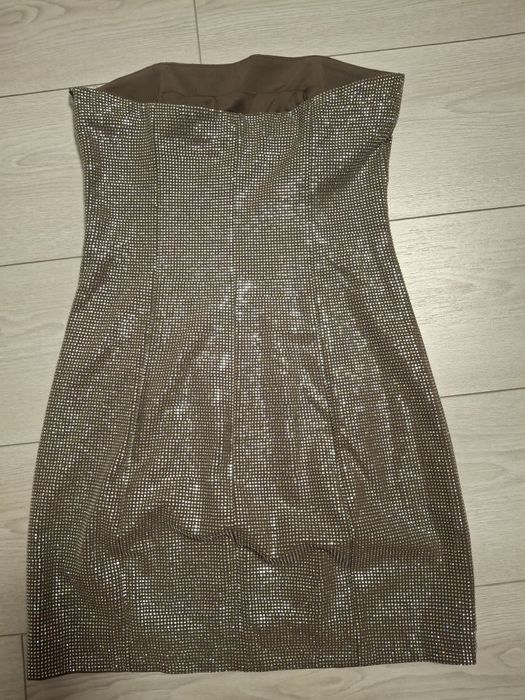Рокля на Zara Уникално красива
