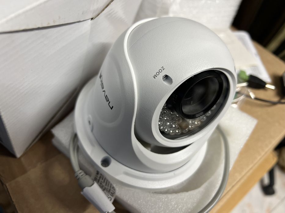 Camera video Dome Camera HD Navaio cu infrarosu si zoom ptr DVR