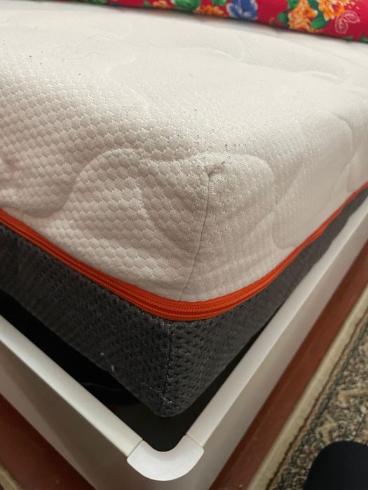 Продается кровать